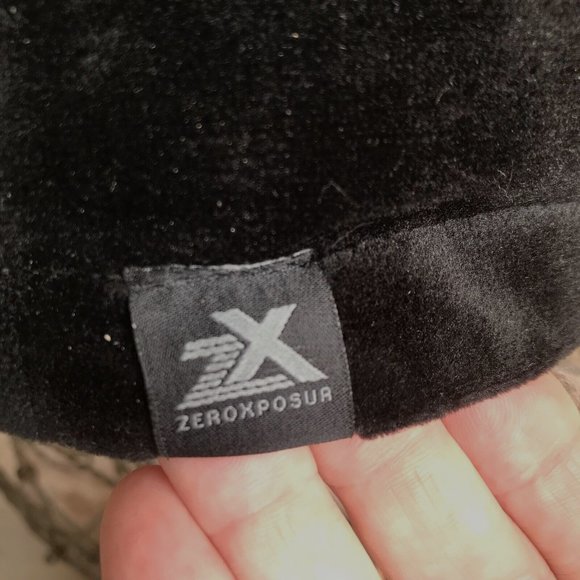 Zeroxposur Black Vest Small Black NWT Puffer Quilted Velour Front Zip Po… - Picture 11 of 14